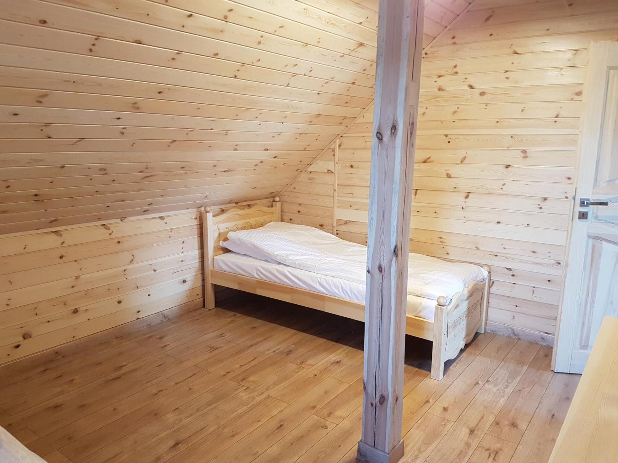 Wooden Holiday Home In Skrzynia With Terrace Osiek  Exterior photo